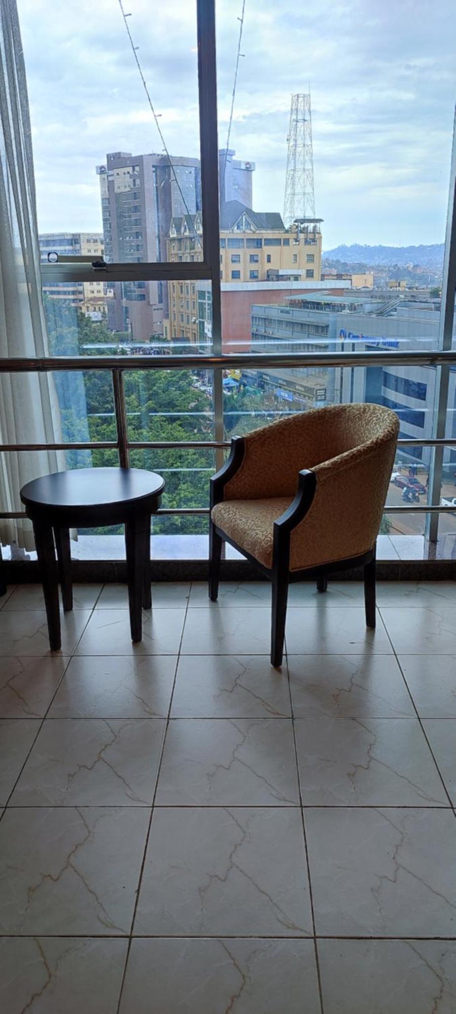 Koki Hotel Кампала Екстериор снимка